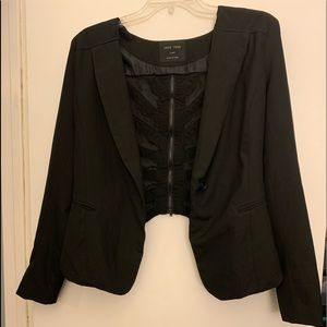 Razor back sheer/zipper blazer